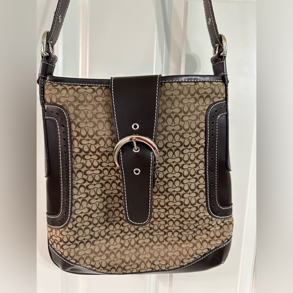 Coach Bag - Picture 3 of 12